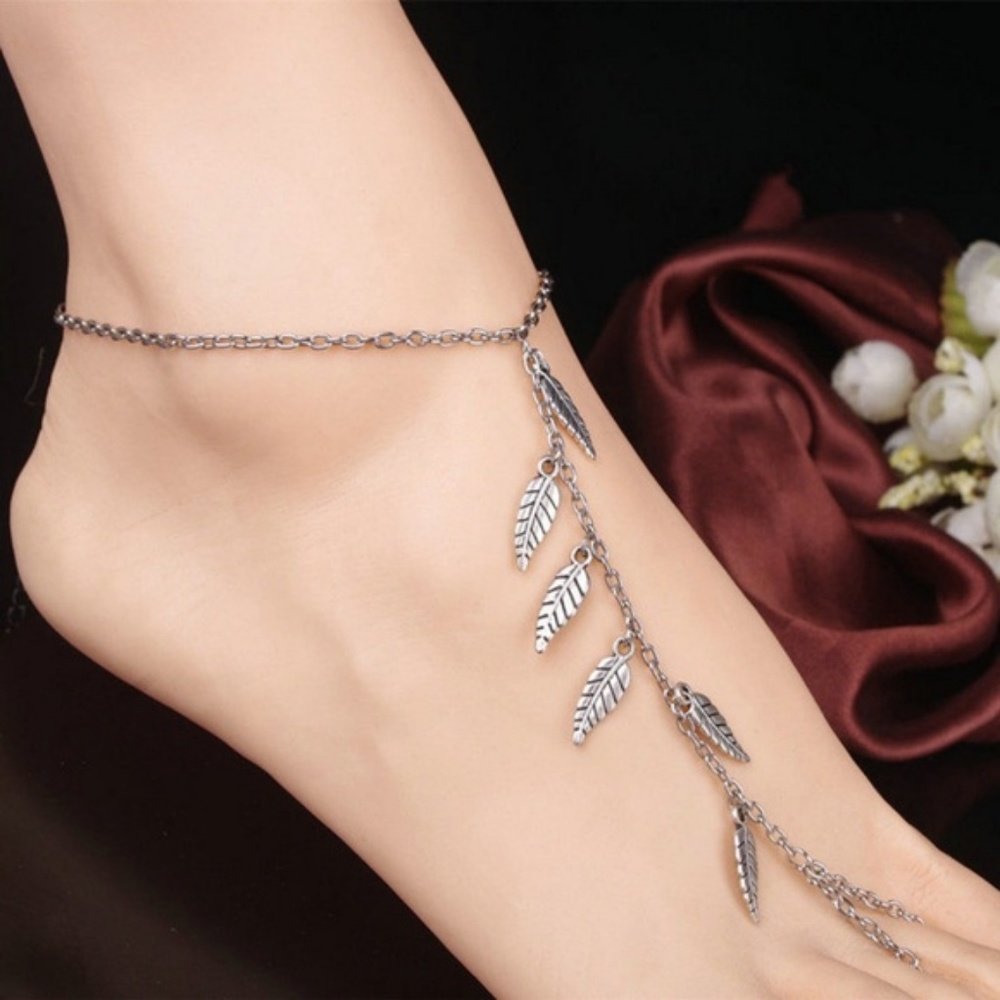 Silver Leaf Boho Barefoot Sandal Anklet - Picture 6 of 7